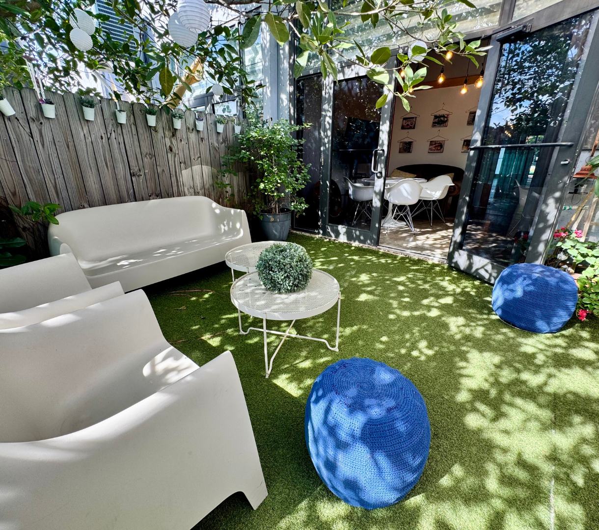 coworking-workspace-near-me-miami-outdoor-patio